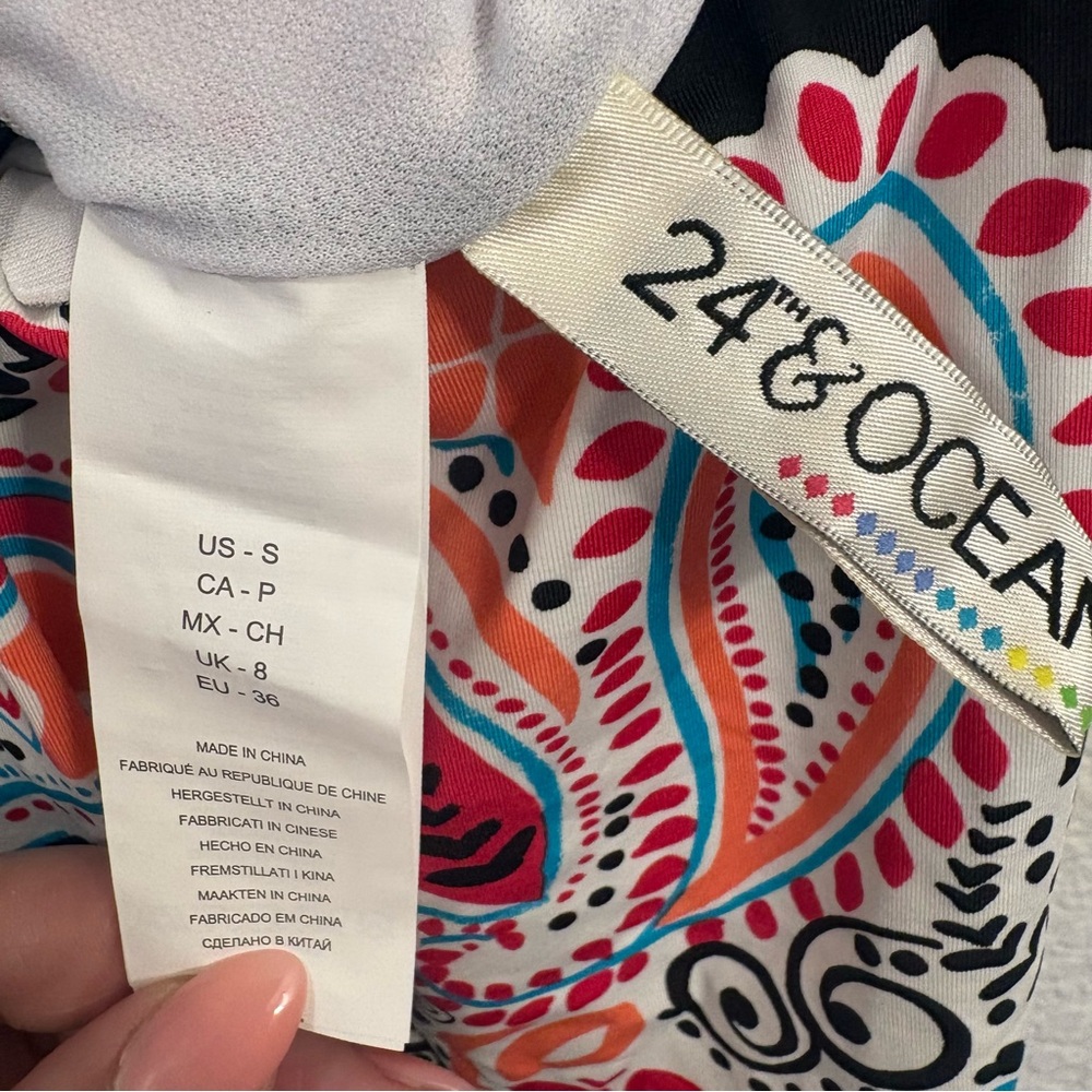 24th & Ocean Printed Tiered Tankini Top Women’s Small Multicolor Paisley Parade - Picture 6 of 6